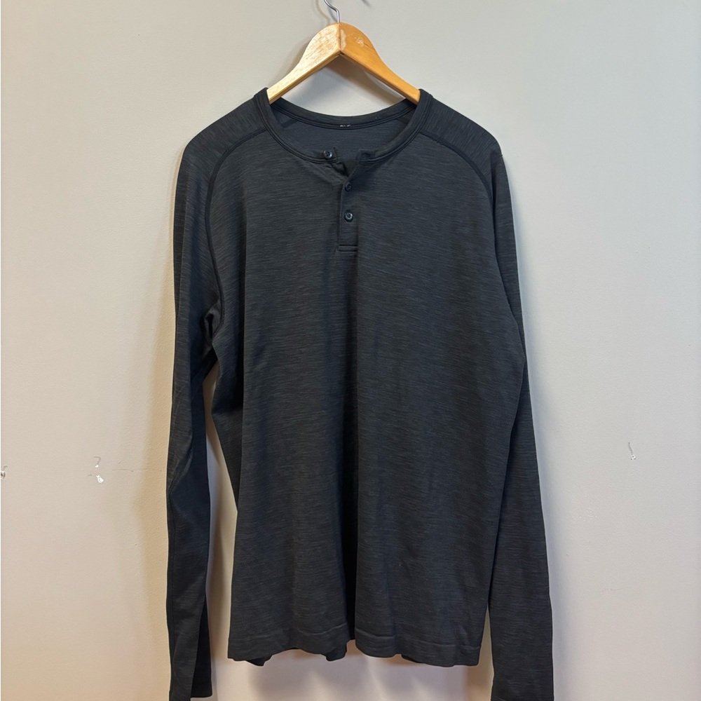 Lululemon Metal Tech Vent Long Sleeve Henley Workout Wicking Top
